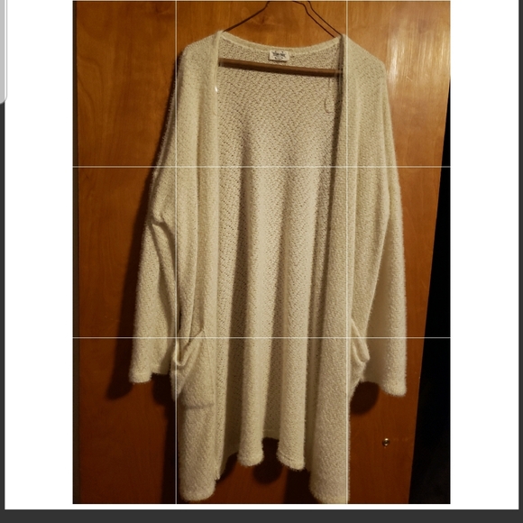 Cardigan - Picture 1 of 1